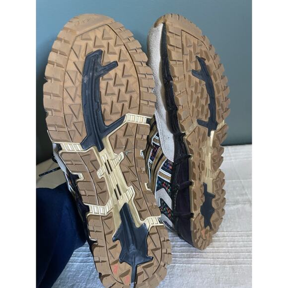 Men's Asics Gel Nandi 360 Putty Tan Presidio Sneaker. Size 12. EUC. - Picture 9 of 9